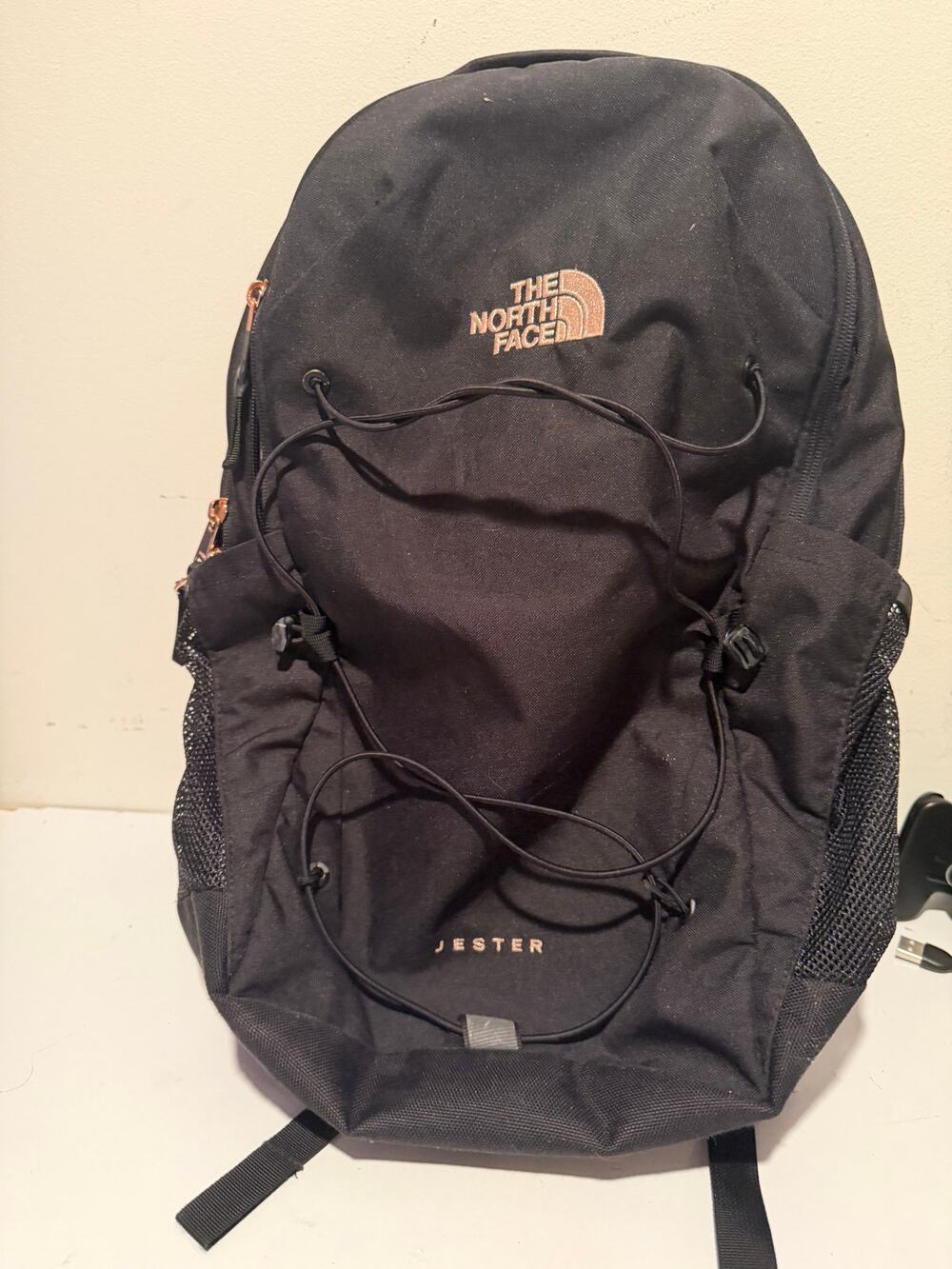 THE NORTH FACE Women's Jester Backpack, TNF Black pink One Size - USED